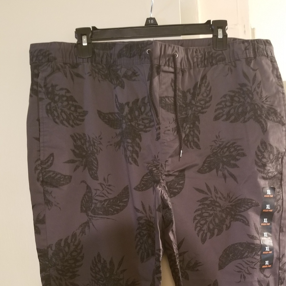 Jogging pants